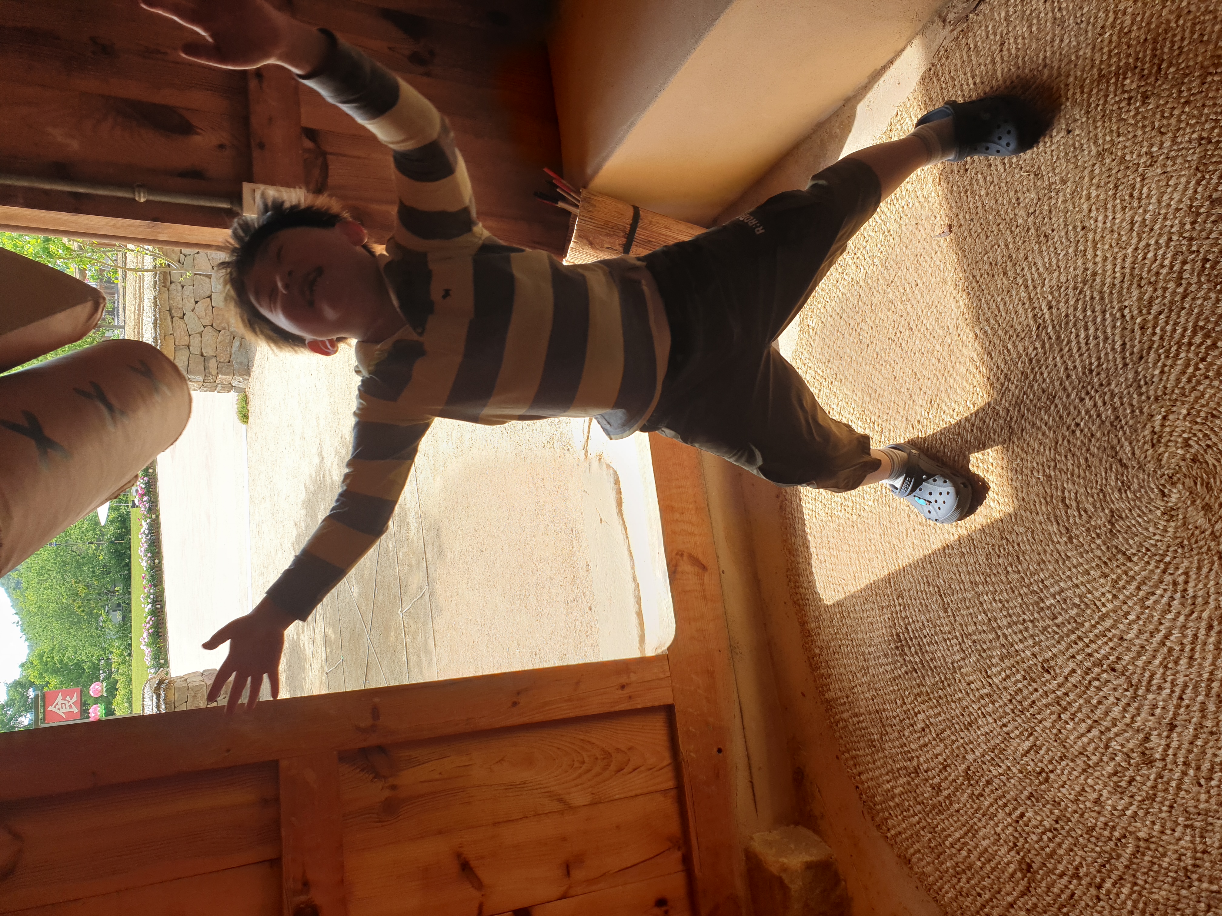 응모합니다. 첨부 이미지