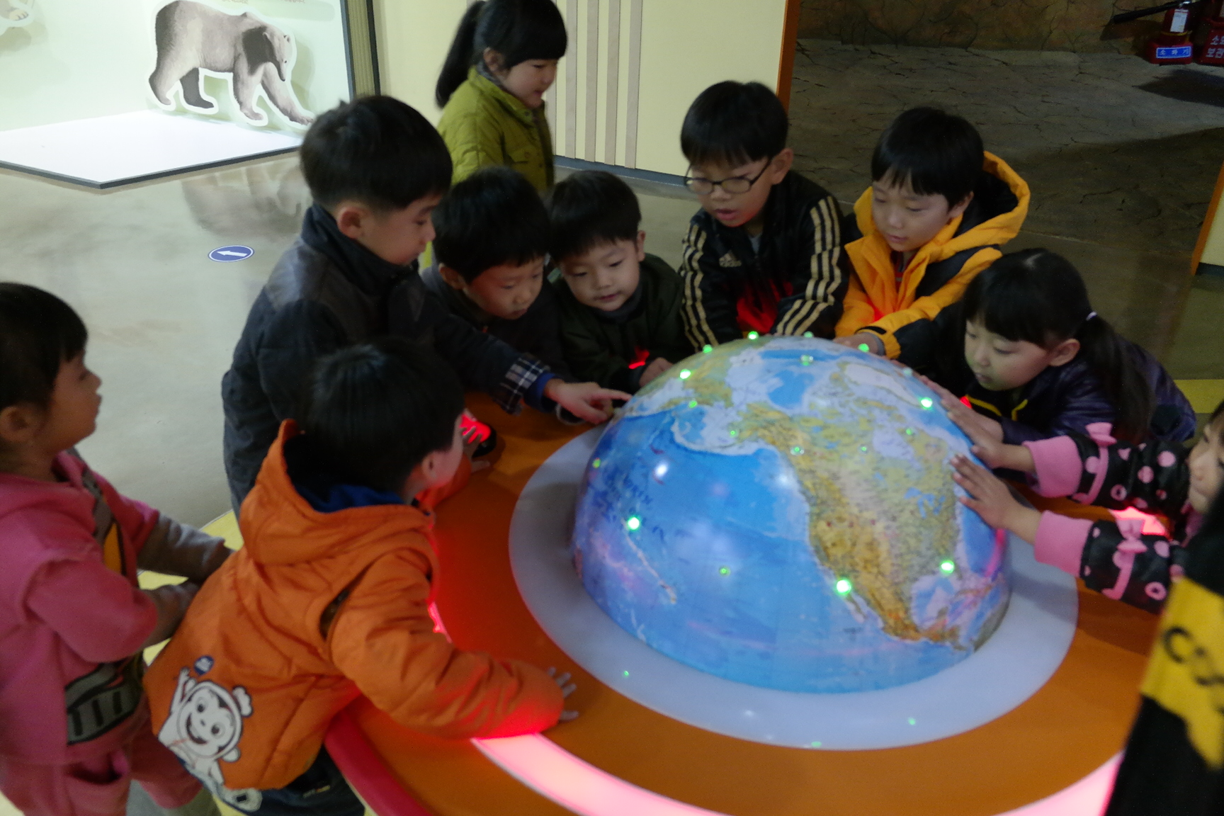 육영, 꽃동산 어린이집 첨부 이미지