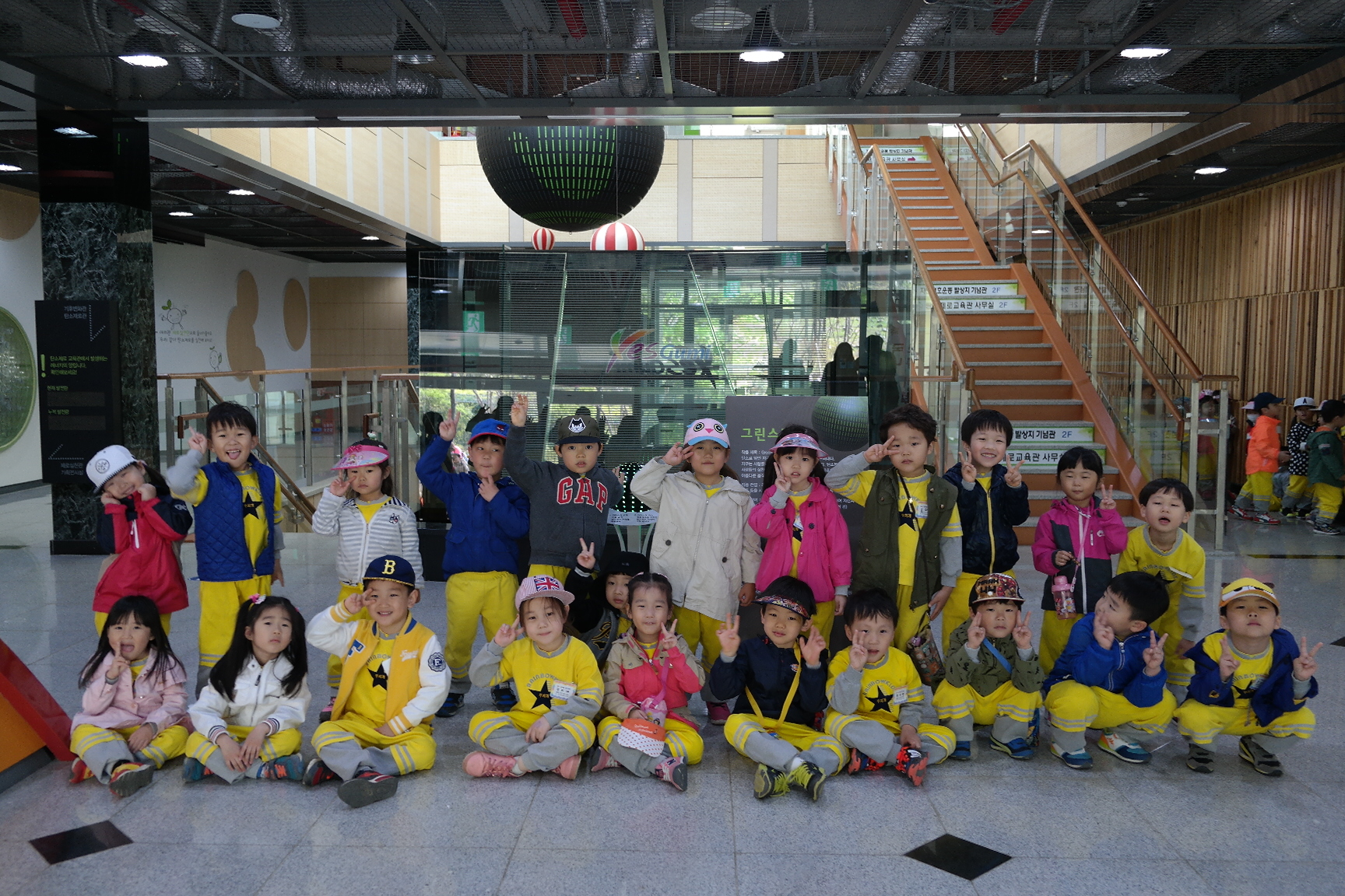 무지개유치원 첨부 이미지