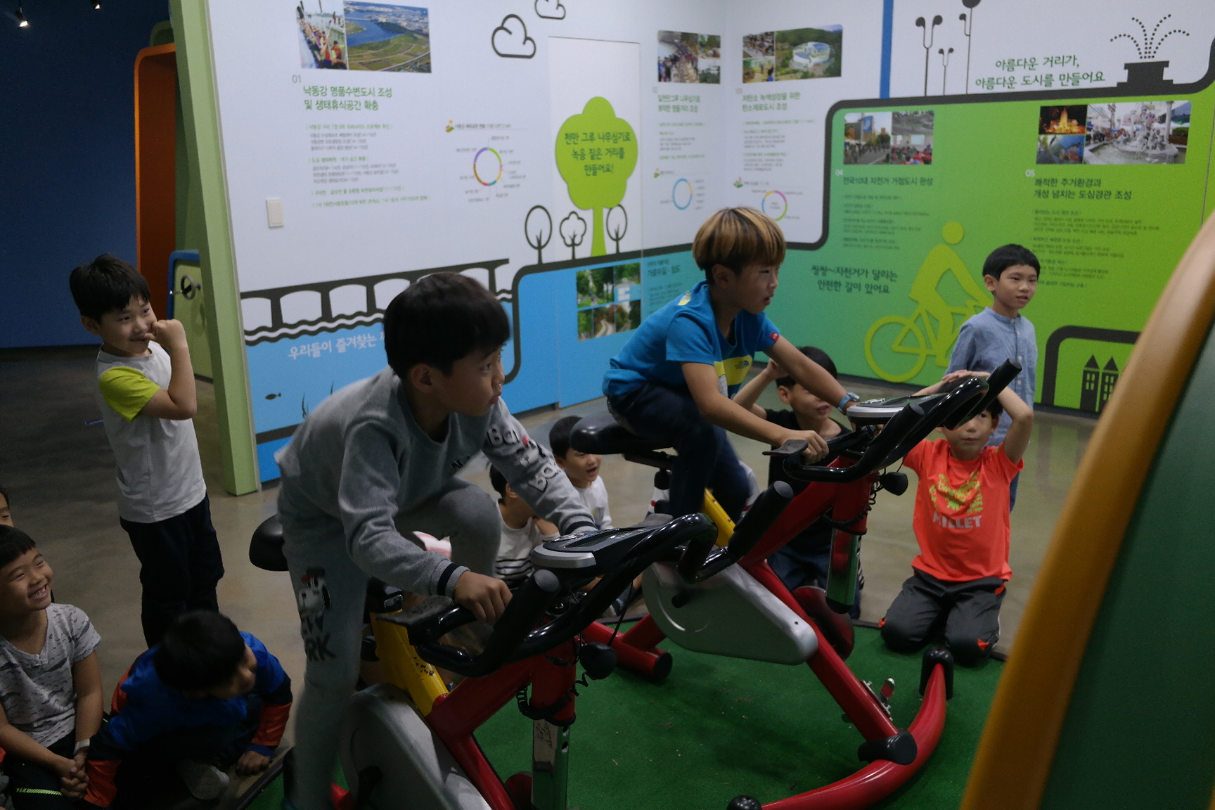 인동초등학교 첨부 이미지