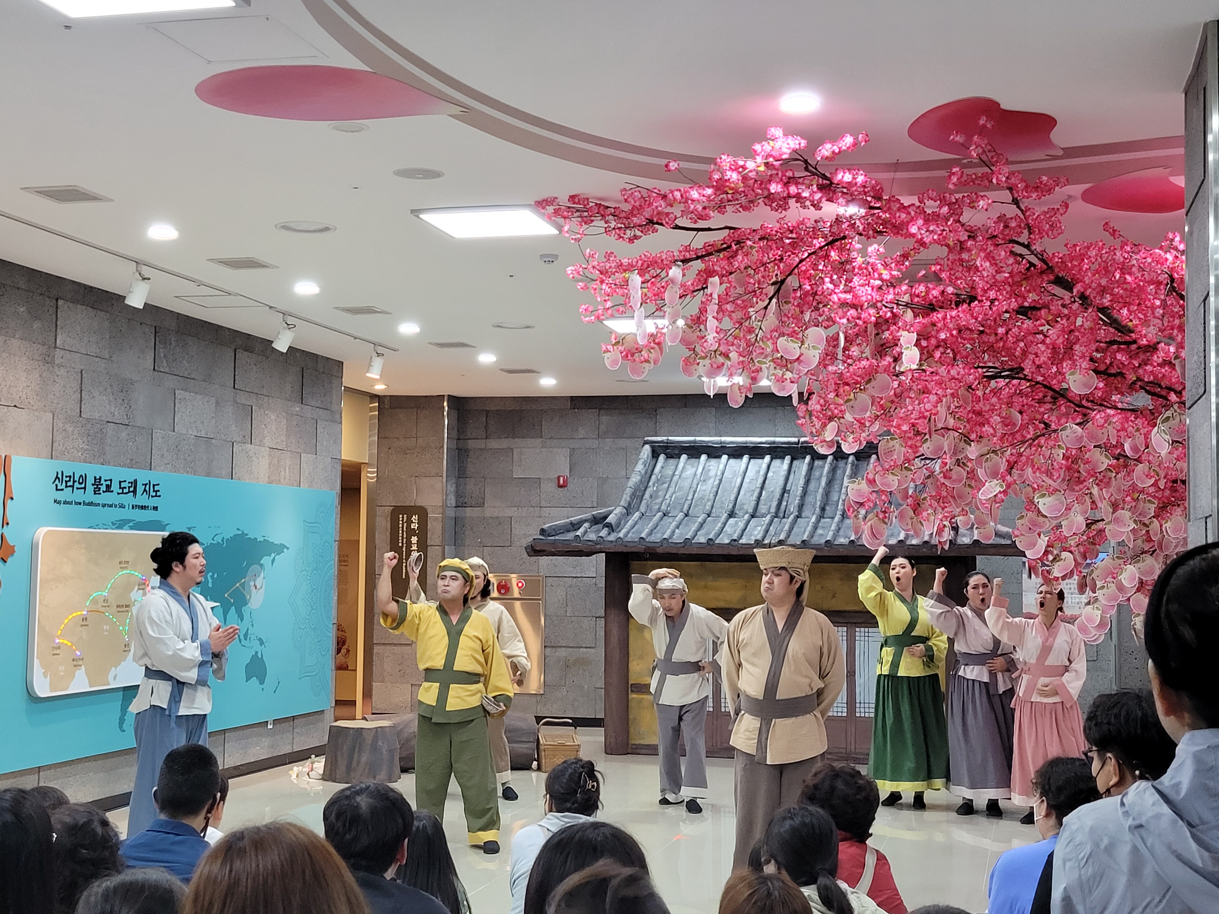 4월 마당극 첨부 이미지