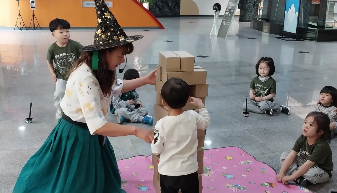 유아과정 - 지구를 지키는 즐거운 놀이세상 첨부 이미지