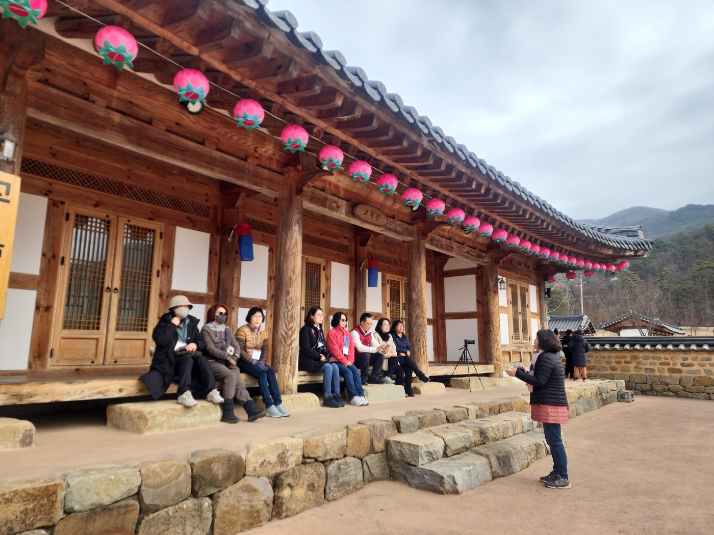 (성인과정) 스토리가 있는 인: 디자인 첨부 이미지