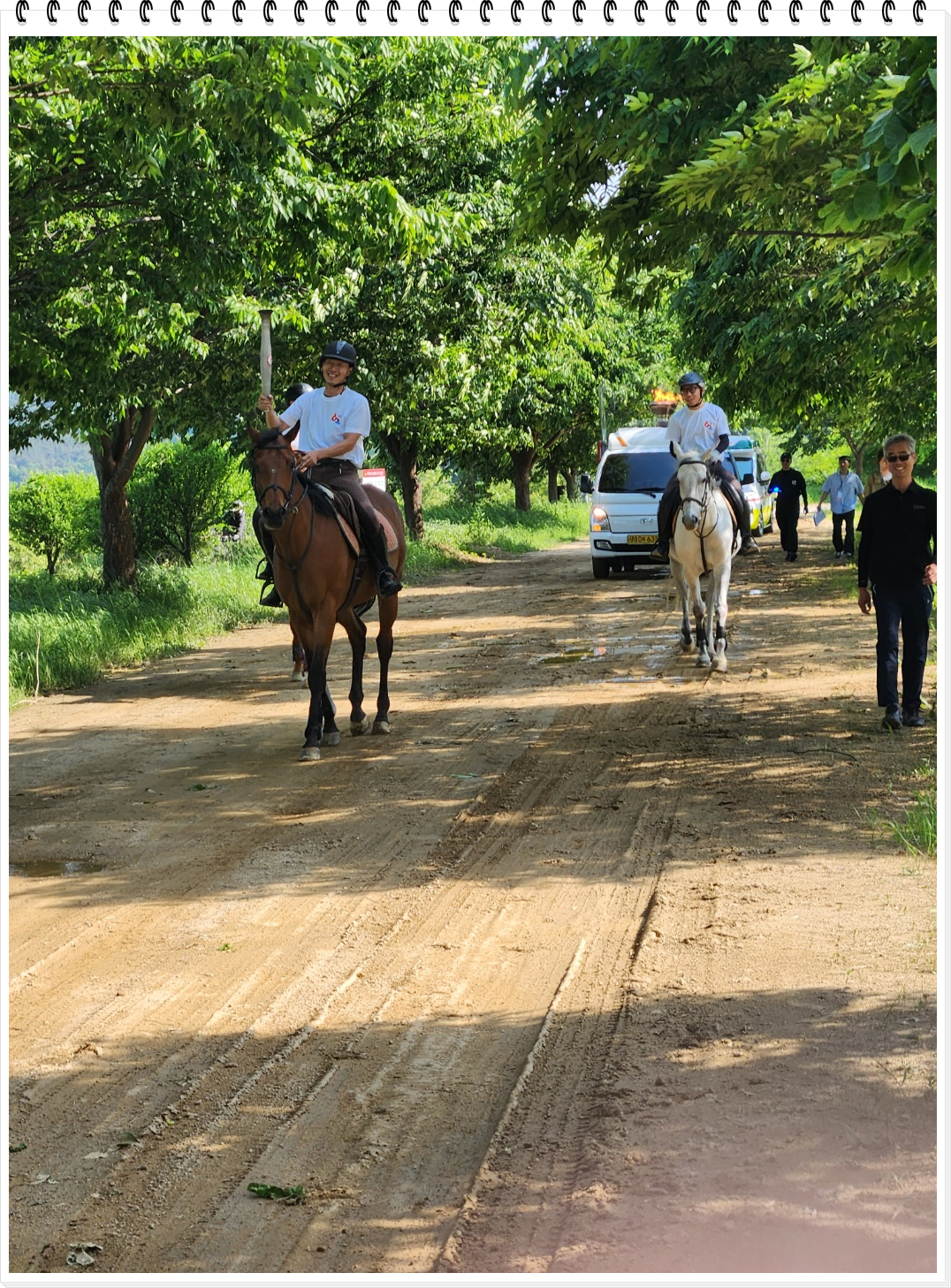 [구미시승마장] 제62회 경북도민체육대회 성화봉송 첨부 이미지
